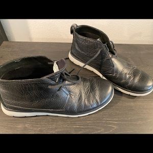 Ugg chukka boots/shoes